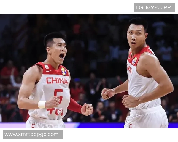 意大利男篮与加拿大队激战正酣谁将赢得这场精彩对决 意大利男篮与加拿大队激战正酣谁将赢得这场精彩对决