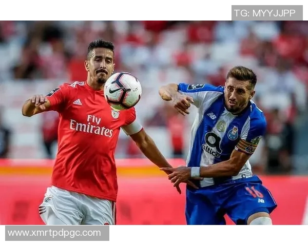 流浪者与本菲卡的激烈对决谁能在这场较量中笑到最后 流浪者与本菲卡的激烈对决谁能在这场较量中笑到最后