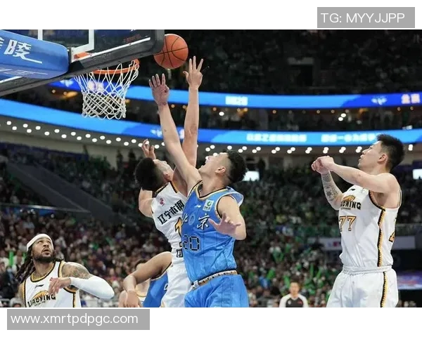 2016年CBA辽宁队与北京队激战回顾精彩瞬间与赛场亮点分析