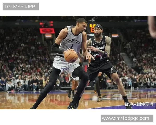 2017年马刺与76人对决回顾:精彩瞬间与战术分析 2017年马刺与76人对决回顾:精彩瞬间与战术分析