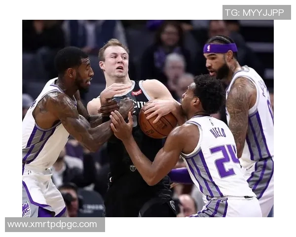 勇士与雷霆激战高清回放全场精彩瞬间尽在眼前